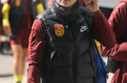 瑞士女足队伍一路过关斩将，突破重围